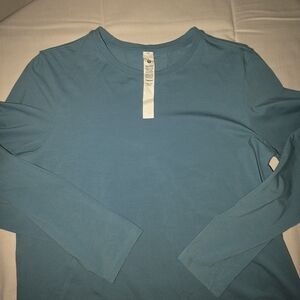 lululemon athletica Blue Long Sleeve Tee